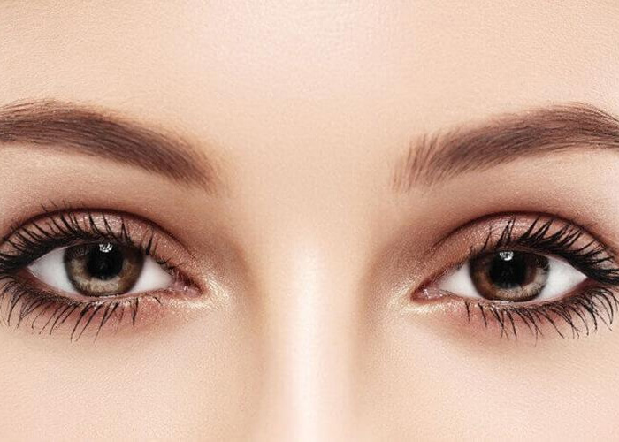 Badem Göz Estetiği (Cat Eyes) Nedir?